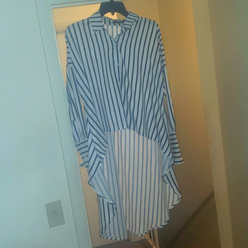 Hi-low striped top